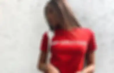 Perhatikan Sikapnya, Ini 5 Tanda Cewek Lo Seorang Fakgirl!