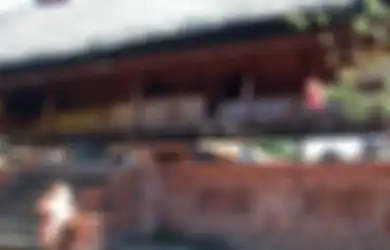 Menilik  Aksen, Warna Hingga Tekstur yang Dihasilkan Bata Merah pada Arsitektur Bali