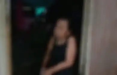 Nasibnya Terlantar Usai Tanah Rumahnya Dijual Anak Tanpa Ijin, Nenek 83 Tahun Ini Hidup Sebatang Kara di Gubuk Reotnya, Sehari-hari Cuma Minum Susu Sachet untuk Tahan Lapar
