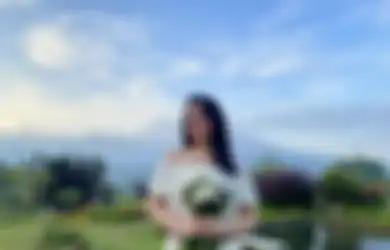 Simpel & Enggak Berlebihan, In 5 Inspirasi Dress ala Tissa Biani!