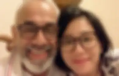 Tak Heran Mau Nikahi Duda 18 Tahun Lebih Tua, Suami Bunga Zainal Miliki Profesi Tak Main-main, Intip Huniannya yang Super Mewah Bak Istana Raja