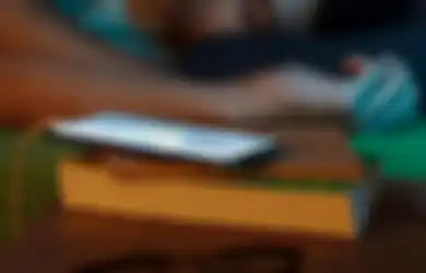 Ini Tips Charge yang Benar, Jangan Charge Semalaman Karena Bisa Bikin Baterai Stress