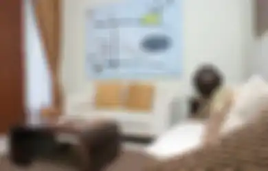 Mau Ciptakan Gaya yang Sedikit Beda? Coba Menggunakan Dua Buah Sofa yang Berbeda Bentuk!