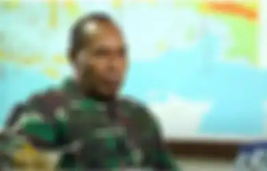 Tak Pernah Menyerah Meski Terkendala Biaya untuk Sekolah, Seorang Kuli Bangunan Asal Papua Akhirnya Jadi Anak Buah KSAD Andika Perkasa, Punya Pangkat Letjen, Ini Sosoknya