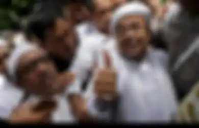 Pesta Nikah Putri Cantik Habib Rizieq Digelar Sehabis Maghrib, Ahli Bingung Sikap Pemerintah di Tengah Pandemi: Ini Maunya Apa?