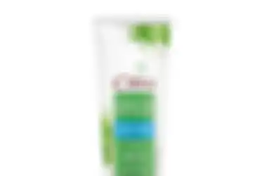 3 Facial Foam Green Tea Buat Remaja Untuk Kontrol Minyak & Jerawat!