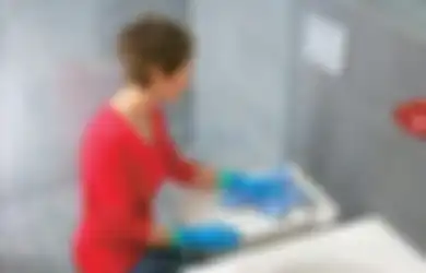 Membersihkan Kamar Mandi Perlu Trik yang Tepat, Kenali Jenis Nodanya!