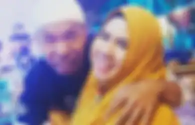 Bak Bangkai yang Ditutupi Baunya Tercium Juga, Rohimah Bongkar Sendiri Pernikahan Sebenarnya Kiwil dengan Wanita Asal Bandung Selain Eva Bellisima: Apapun yang Terjadi Dia Tidak Mau Cerai