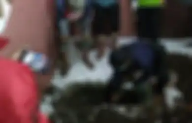Aneh Ada Ubin yang Beda, Pemilik Kontrakan Kaget Saat Bongkar Lantai, Terkubur Mayat Sedalam 1 Meter di Rumahnya