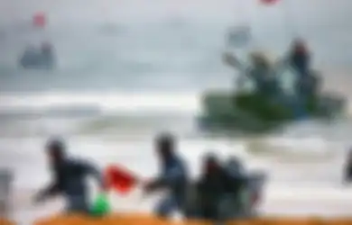 Video Tentara Amfibi China Lakukan Serangan di Lepas Pantai Tersebar dan Viral, Taiwan Ketar-ketir Tahu Ancaman Tiongkok Bukan Gertak Sambal Belaka: Ancaman Mereka Sangat Nyata!