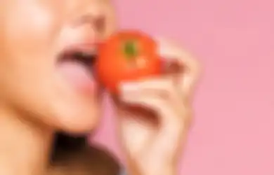 Tomat dan Bawang Merah Bisa Keluarkan Duri dari Kulit, Mau Coba?