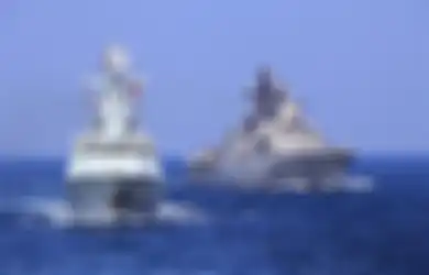 China Kembali Aktif, Tiba-tiba Kirimkan Kapal Pendarat Amfibi dan Rudal Siluman ke Laut China Selatan, untuk Apa?