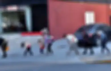 China Renggut Kebebasan Warga Dengan Pasang 200 Juta CCTV, Warga Tak Kurang Akal Hindari Kamera Pengawas, Berjalan Layaknya Kepiting, 'Kebebasan Kami Direnggut!'