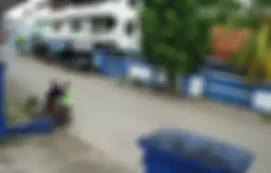 Tas Berisi Uang Hasil Susah Payah Mengemis Selama 1 Bulan Raib Dijambret, Kakek Tua: Untuk Beli Kain Putih Jangan Sampai Saya Sakit dan Mati