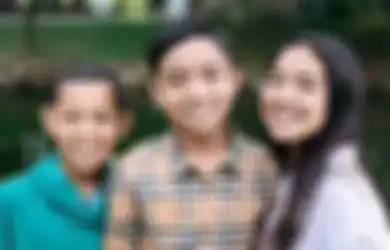 Ingin Adiknya Rasakan Kemewahan yang Ia Miliki, Betrand Peto Dandani Penampilan Kevin yang Jauh-jauh Datang dari NTT