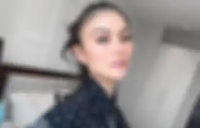 Punya Wajah Mulus Bebas Kerutan, Agnez Mo Beri Jawaban Menohok Saat Ditanya Soal Perawatan Kulitnya: Skincare Terbaik Adalah Menyingkirkan...