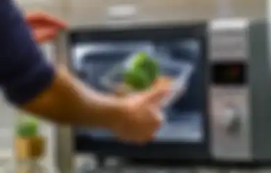 Masih Suka Memanaskan Masakan? Hati-hati, 6 Makanan Ini Tidak Boleh Dipanaskan Ulang Karena Bisa Alami Keracunan Hingga Kanker
