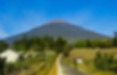 Hobi Naik Gunung? Perhatikan 7 Pesan Guru Besar Unpad Ini Biar Nggak Tersesat