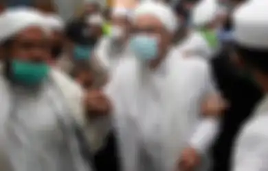 Acara Pengajian Habib Luthfi Picu Kerumunan, Tapi Beda Tindakan dari Aparat, Habib Rizieq Disebut Lakukan 2 Tindakan Ini: Ya Jelas Beda