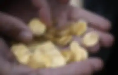 Dokter Ini Berhasil Ngeluarin Koin yang Nyangkut di Hidung Pasien Selama 50 Tahun