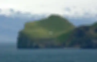Berada di Pulau Terpencil, Bangunan Bercat Putih Ini Dirumorkan Sebagai Tempat Perlindungan Manusia dari Virus Berbahaya, Begini Fakta Sebenarnya