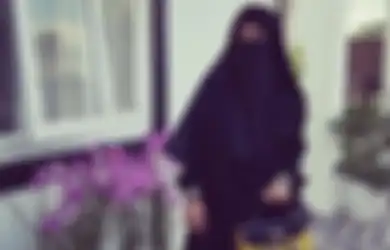Rela Banting Tulang Sepeninggal Uje, Umi Pipik Tetap Bertahan Jalani Hidup Tanpa Secuil Pun Uang Warisan Mendiang Suami: Salah Satu Cara Selesaikan Masalah