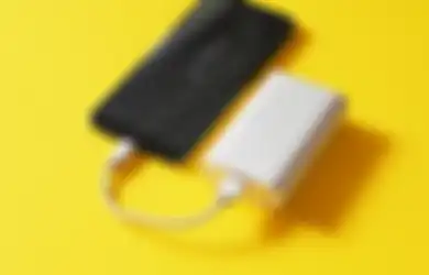 Hentikanlah Kebiasaan Charge HP dari Powerbank dan 6 Kesalahan ini, Bisa Bikin Baterai Ponselmu Cepat Rusak loh!