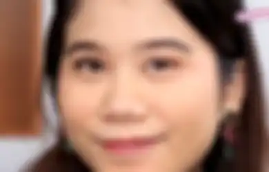 Cara Cepat dan Gampang Melentikkan Bulu Mata Pakai 2 Alat Saja!