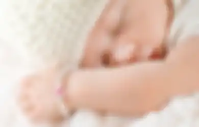 Miris! Niat Hati Dandani Bayi Mungilnya dengan Gelang Cantik, Tindakan Ibu Ini Justru Berakhir dengan Penyesalan