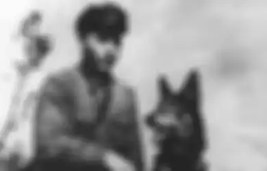5 Senjata Paling Aneh Perang Dunia II, Ada Anjing Bom Bunuh Diri yang Dibiarkan Kelaparan dan Dilepaskan ke Tank Soviet!