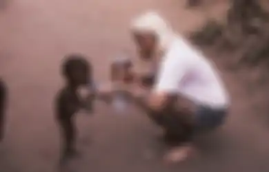 Sempat Gemparkan Dunia, Seorang Bocah Ditemukan Kurus Kering Tak Berdaya Karena Ditinggalkan Orang Tuanya Sendiri di Afrika, Setelah Diselamatkan Orang Denmark 5 Tahun Kemudian Begini Penampilannya