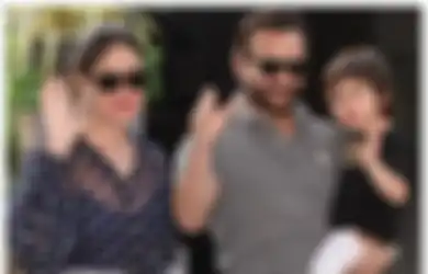 Baru Beli Rumah Anyar Langsung Dikepung Polisi, Ternyata Ini Alasan Petugas Satroni Kediaman Mewah Pasangan Bollywood Kareena Kapoor dan Saif Ali Khan!