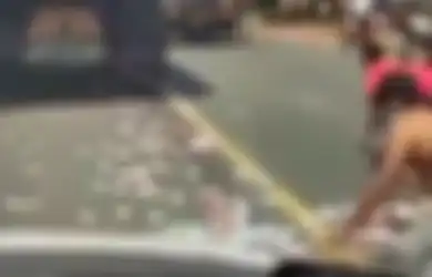 Kadek Kehilangan Uang Rp 94 Juta yang Tercecer di Sepanjang Jalan, Diduga Lantaran sang Anak Lupa Menutup Tas