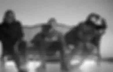 Vakum Enam Tahun, Side Project Chino Moreno, Crosses Rilis Musik Baru