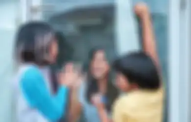 Ngaku Sudah 20 Hari Isolasi Mandiri tapi Masih Positif Covid-19, Nirina Zubir Lakukan Cek Thorax, Begini Hasilnya