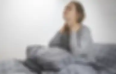 Tips Hidup Cara Mudah Atasi Nyeri Leher Akibat Salah Posisi Tidur, Bisa dengan Kompres Air Dingin dan Konsumsi Deretan Obat Alami Ini