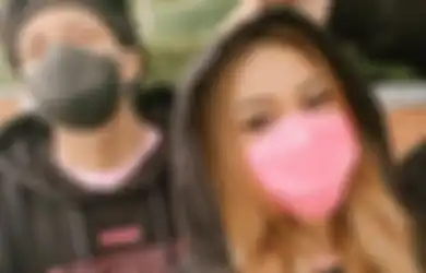 Rayakan Malam Pergantian Tahun, Aurel Hermansyah Tak Kuasa Menahan Tangis saat Bertemu Atta Halilintar, Putus atau Balikan?