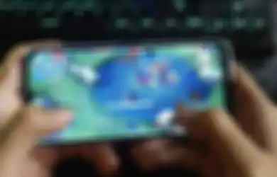 4 Cara Merawat Baterai HP saat Bermain Game Online, Pasti Awet!