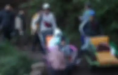 Cerita Penambang Belerang Kawah Ijen Banyuwangi Beralih Jadi Ojek Troli Wisatawan