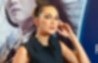 Blak-blakan, Luna Maya Akui Ciuman Pertamanya Dicuri Saat Duduk di Bangku SD:Itu Kakak Kelas Gue