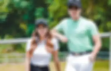 Usai Diboyong sang Kekasih Berlibur ke Sumba, Aurel Hermansyah Malah Unggah Potret Bareng Keluarganya dengan Dibubuhi Tulisan Bernada Rindu: Aku Tinggal Dulu ya