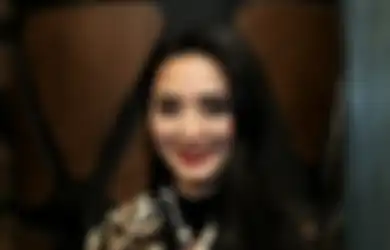 Buang Harga Diri Jauh-jauh Demi Anak, Artis Lawas Ini Nekat Labrak Pacar Mantan Suami Hingga Buat Keluarga Marah, Nasibnya Kini Disorot!