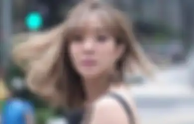 Sebut Dirinya Manusia Biasa, Sambil Menahan Tangis Gisella Anastasia Minta Maaf pada Masyarakat Usai Video Syur Miliknya Bikin Geger