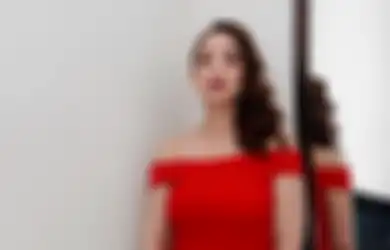 Mendadak Ribut Saat Puluhan Pasang Baju Tidur hingga Pakaian Dalam Seksi Dibongkar, Nagita Slavina Lungsurkan Semua untuk Para Karyawan: Celananya Minimalis