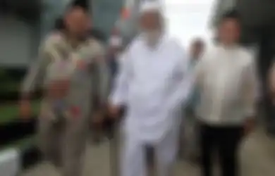 Baru Sebentar Habib Rizieq Nyaris Pingsan di Dalam Bui, Ustaz Ini Malah Sudah Belasan Tahun Huni Jeruji Besi, Begini Nasib Sekarang