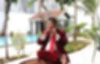 Biasanya Selalu Bangga Pamer Kekayaan, Hotman Paris Kali Ini Justru Merendah hingga Akui Tak Mampu Saingi Sosok Ini