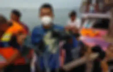 Kaget Dengar Suara Ledakan Hingga Dikira Geledek, Warga Pulau Lancang Langsung Gotong Royong Lakukan Ini