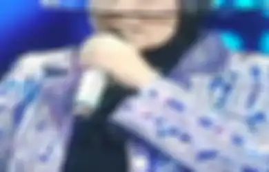 Kritisi Penggunaan Faceshield di Kalangan Artis, Dr Tirta: Mirip Cyberpunk Malah