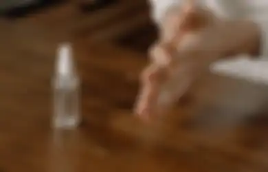 Hati-hati Dapat Terbakar, Selama Berbulan-bulan Baru Tau Cara Gunakan Hand Sanitizer dengan Benar, Ini Dia!