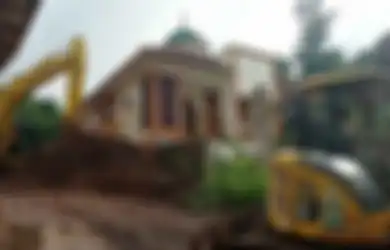 Lolos dari Maut Berkat Masjid An-Nur, Kapolres Sumedang Selamat dari Bencana Longsor, 4 Nyawa Berhasil Diselamatkan Berkat Pecahkan Kaca Jendela